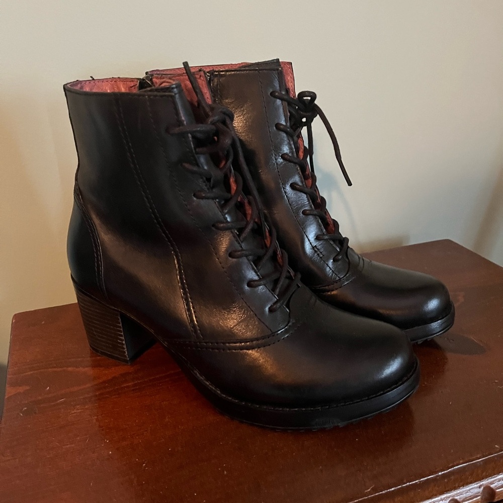 Dansko Ames Boots
